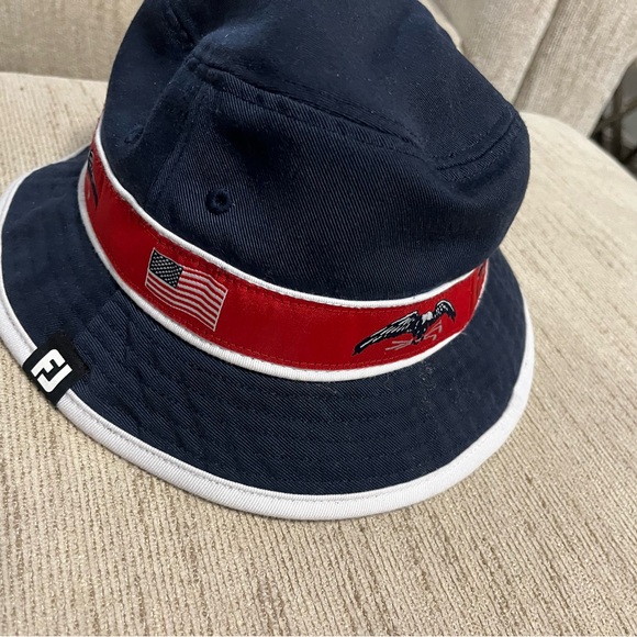 Footjoy bucket hat limited edition size l/xl - Picture 2 of 3